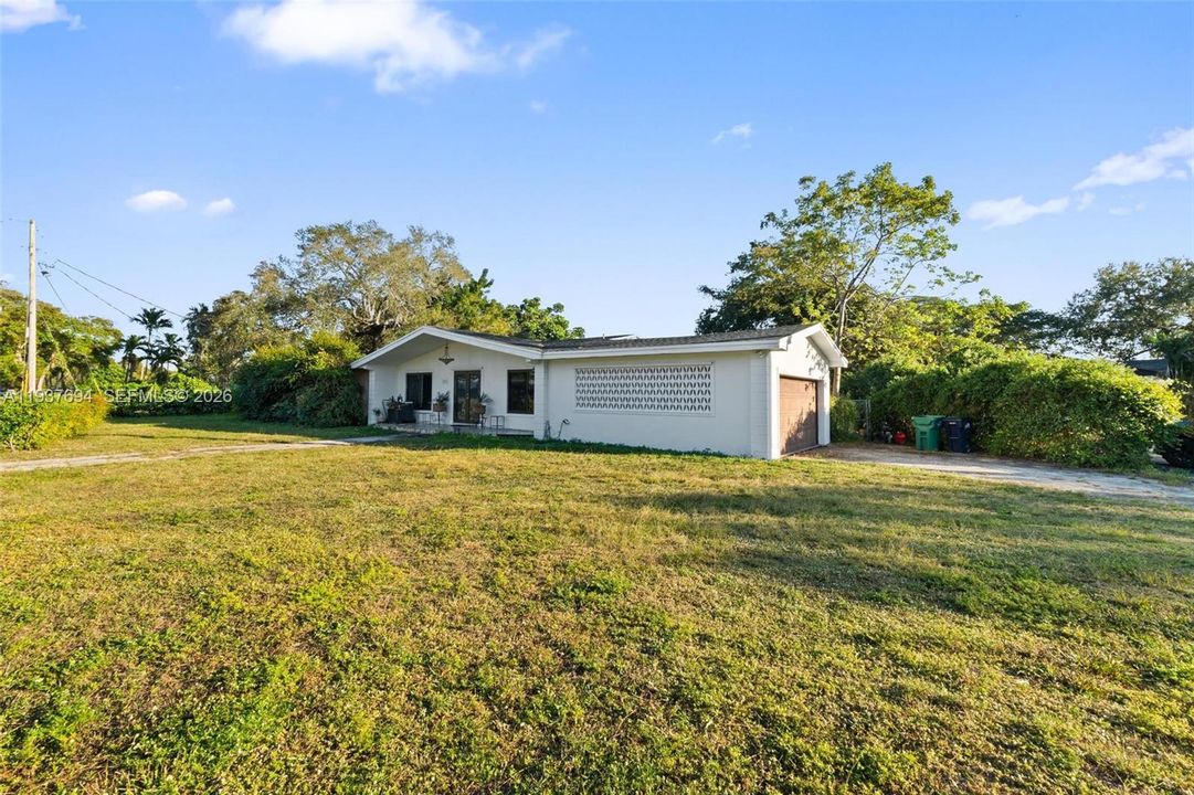 待售: $1,099,999 (3 贝兹, 2 浴室, 1686 平方英尺)