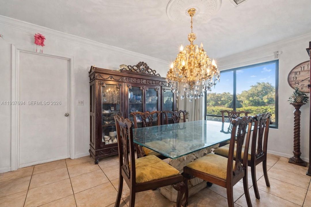 待售: $1,099,999 (3 贝兹, 2 浴室, 1686 平方英尺)