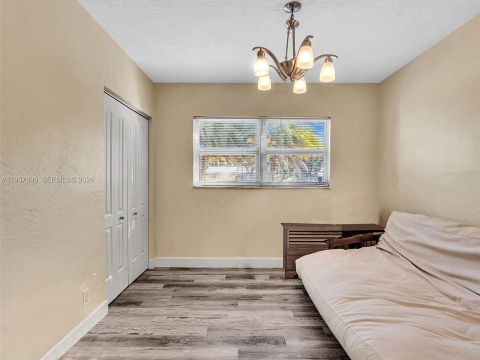 В аренду: $3,500 (3 спален, 1 ванн, 1077 Квадратных фут)