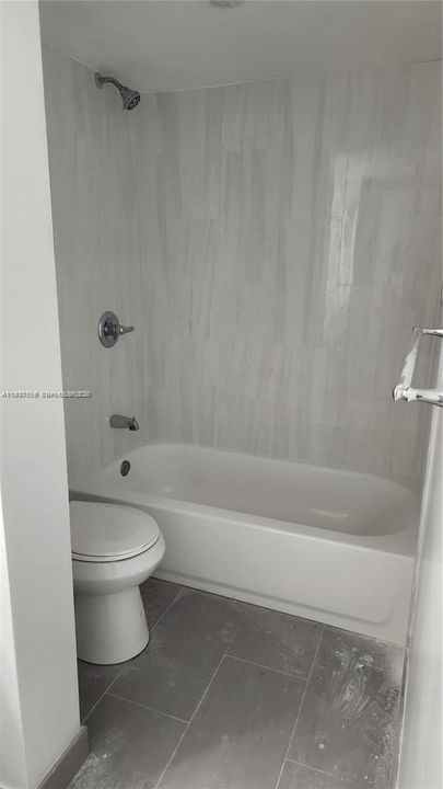 For Rent: $3,200 (3 beds, 2 baths, 1246 Square Feet)