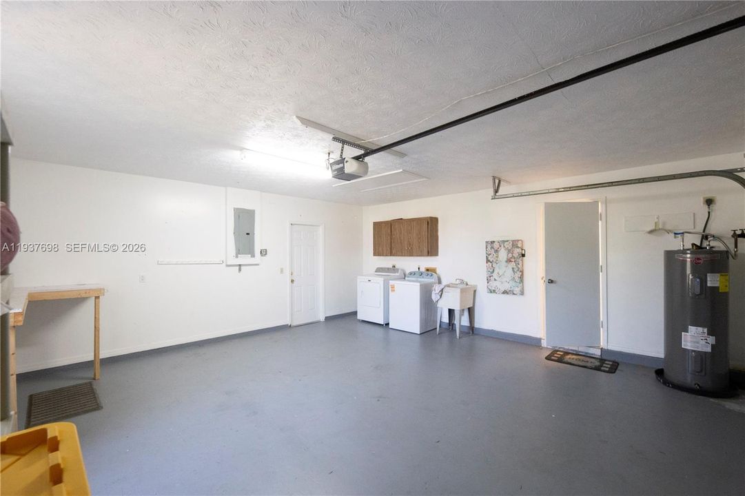 出租: $2,500 (3 贝兹, 2 浴室, 1827 平方英尺)