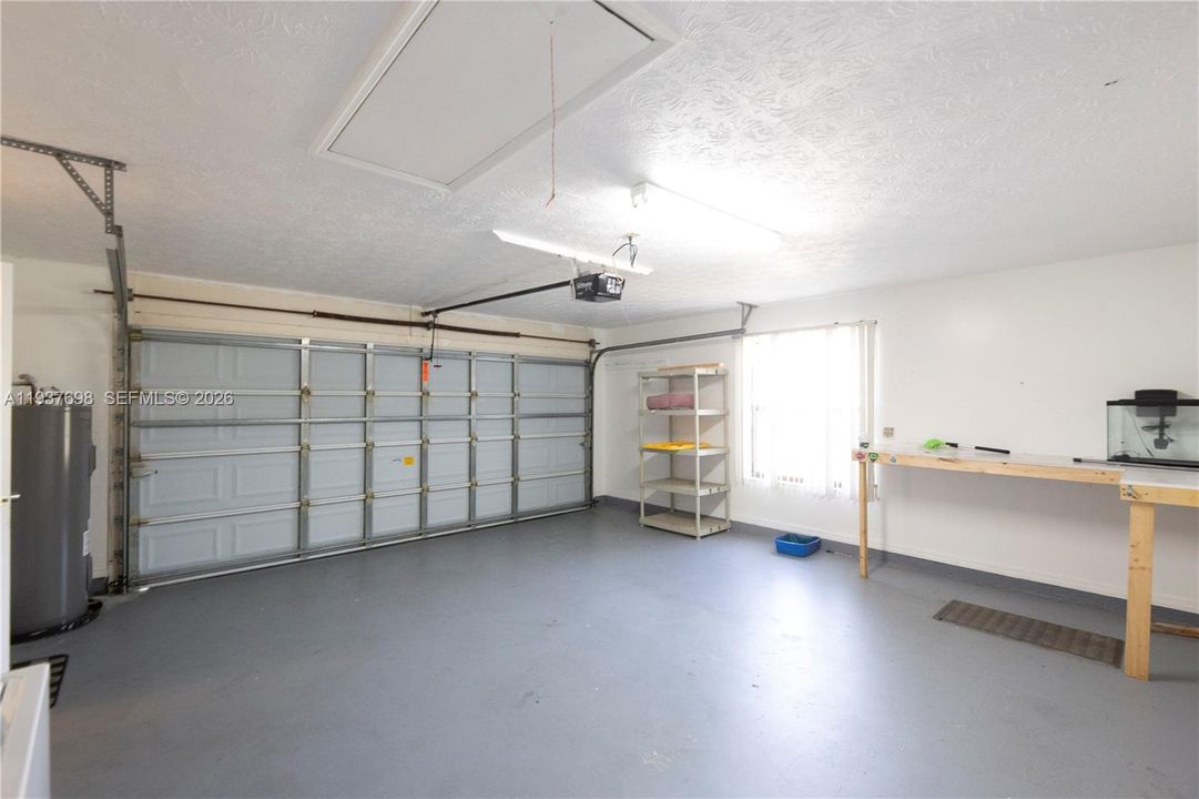 出租: $2,500 (3 贝兹, 2 浴室, 1827 平方英尺)