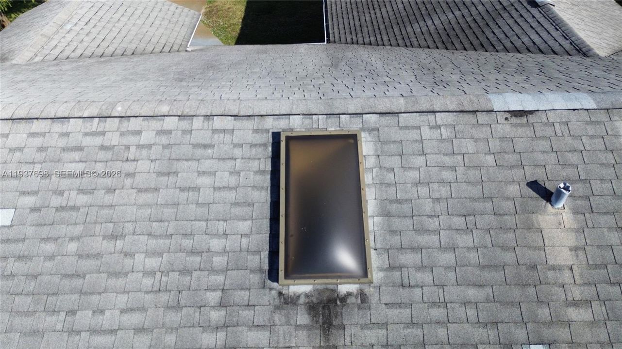 出租: $2,500 (3 贝兹, 2 浴室, 1827 平方英尺)