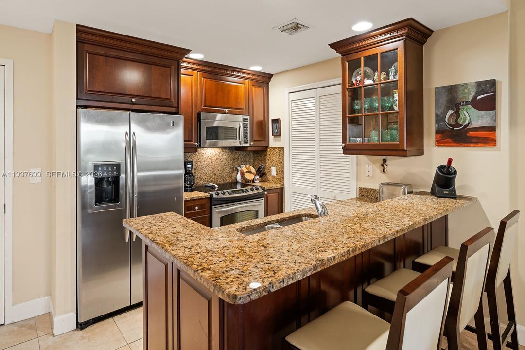 En Venta: $850,000 (2 camas, 2 baños, 1218 Pies cuadrados)