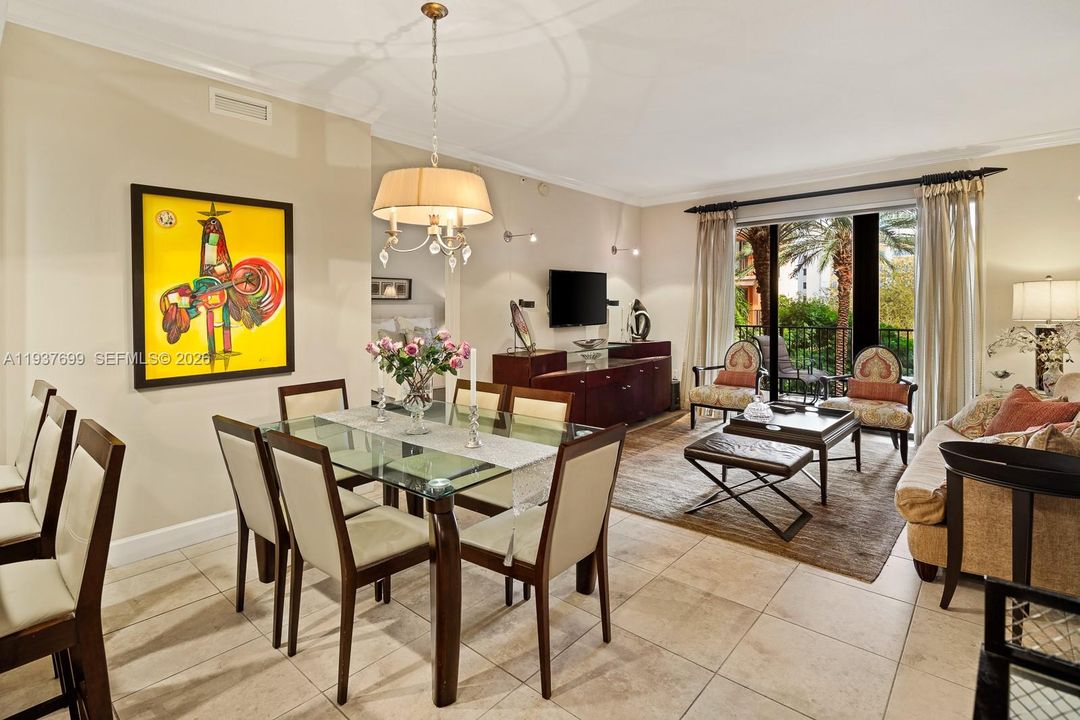 En Venta: $850,000 (2 camas, 2 baños, 1218 Pies cuadrados)