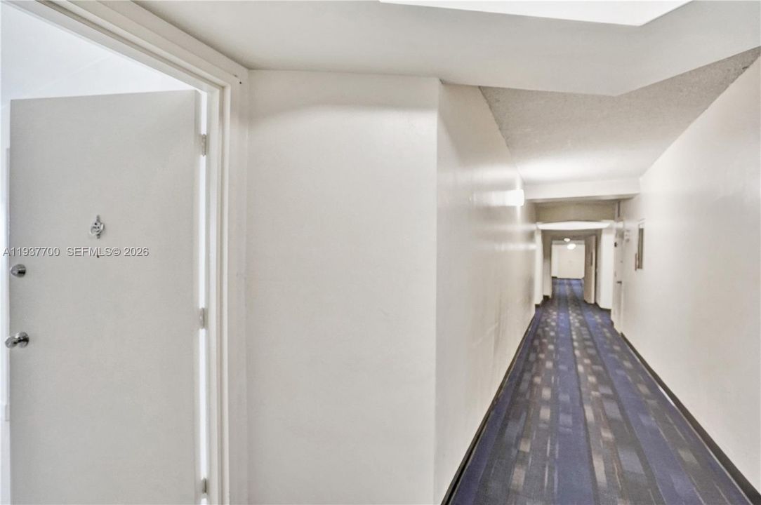 В аренду: $2,000 (1 спален, 2 ванн, 861 Квадратных фут)