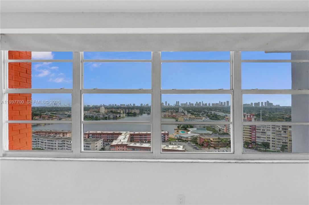 В аренду: $2,000 (1 спален, 2 ванн, 861 Квадратных фут)