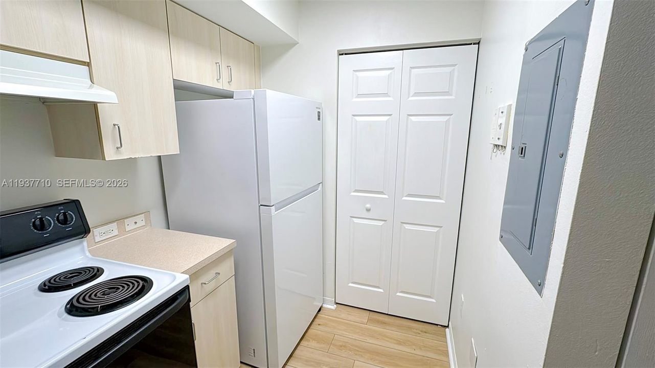 出租: $2,290 (2 贝兹, 2 浴室, 1065 平方英尺)