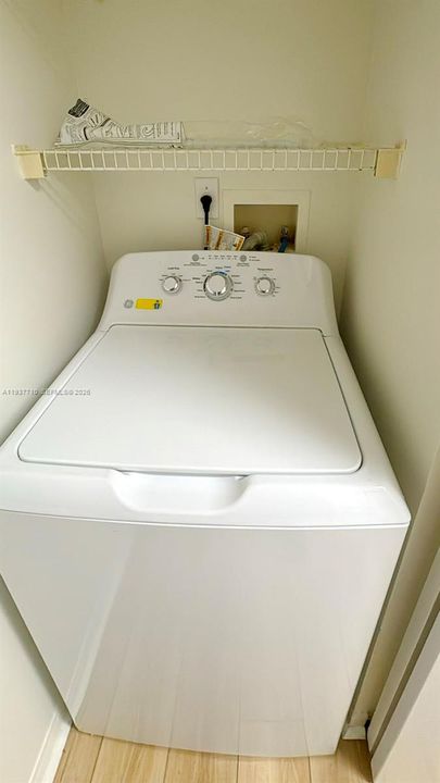 出租: $2,290 (2 贝兹, 2 浴室, 1065 平方英尺)