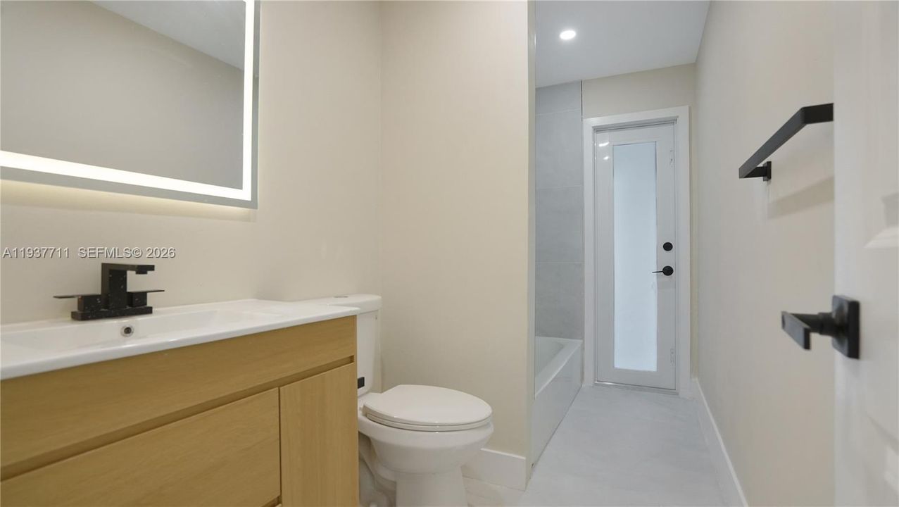 En Venta: $600,000 (3 camas, 2 baños, 1542 Pies cuadrados)