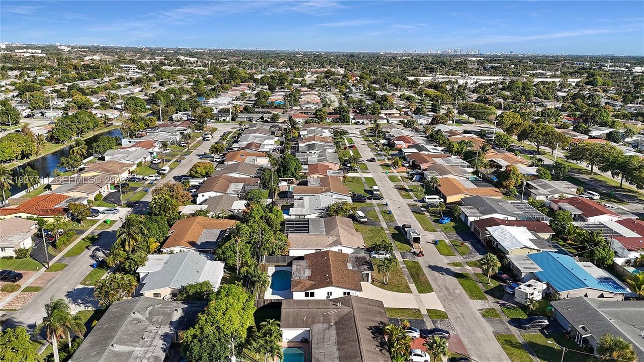 En Venta: $600,000 (3 camas, 2 baños, 1542 Pies cuadrados)