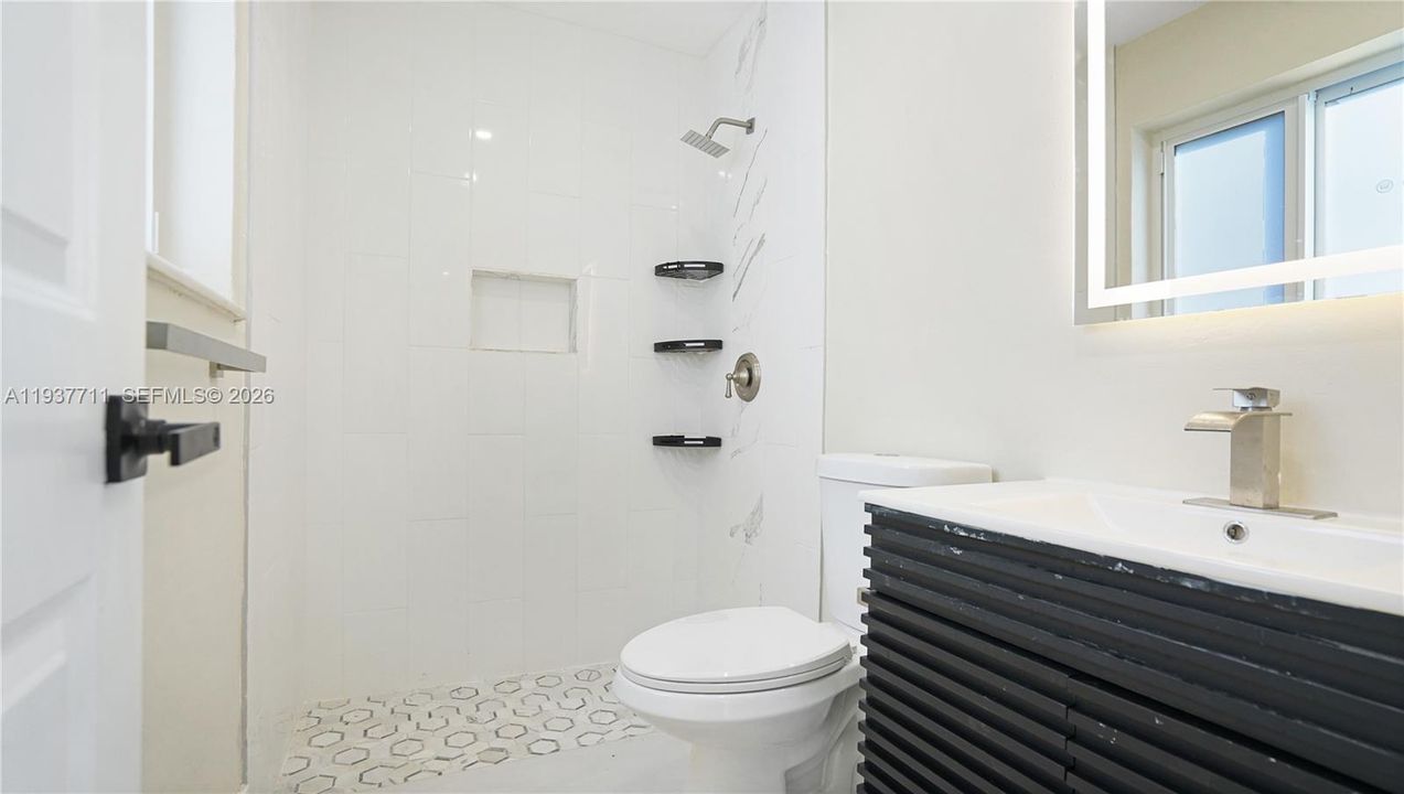 En Venta: $600,000 (3 camas, 2 baños, 1542 Pies cuadrados)