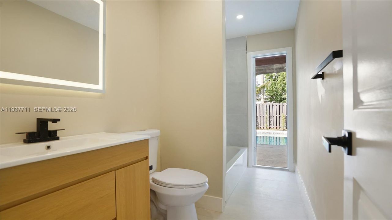 En Venta: $600,000 (3 camas, 2 baños, 1542 Pies cuadrados)