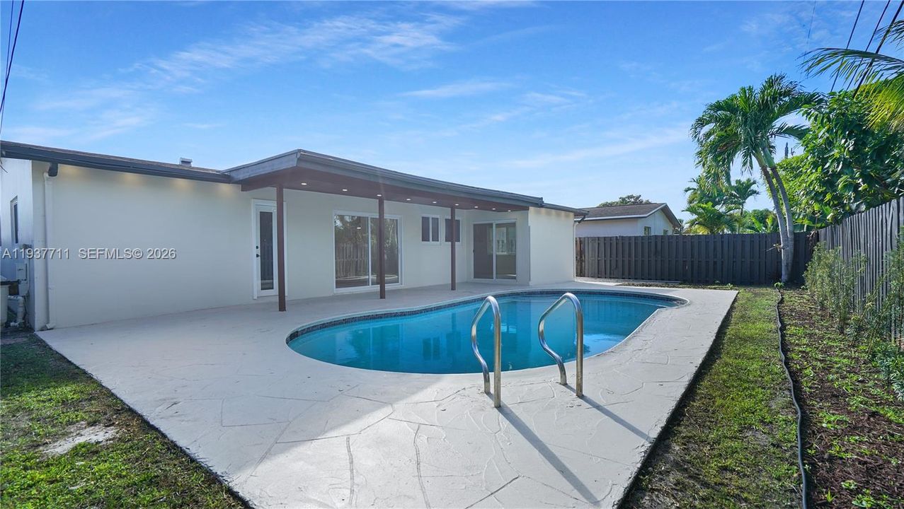 En Venta: $600,000 (3 camas, 2 baños, 1542 Pies cuadrados)