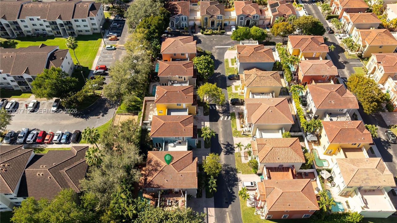 На продажу: $849,921 (4 спален, 3 ванн, 2267 Квадратных фут)