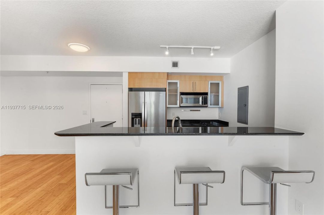 En Venta: $605,000 (2 camas, 2 baños, 1169 Pies cuadrados)