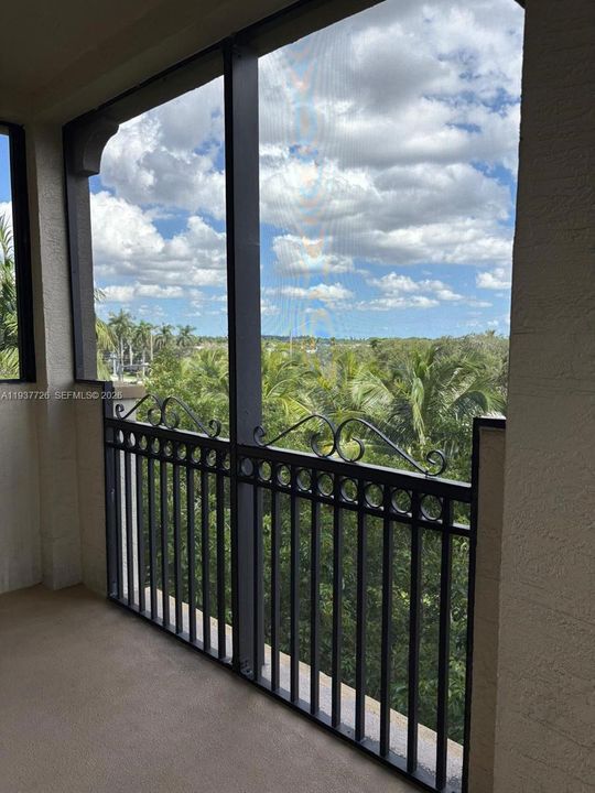 En Venta: $350,000 (2 camas, 2 baños, 1159 Pies cuadrados)