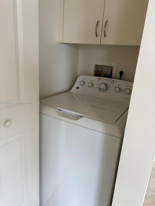 En Venta: $350,000 (2 camas, 2 baños, 1159 Pies cuadrados)