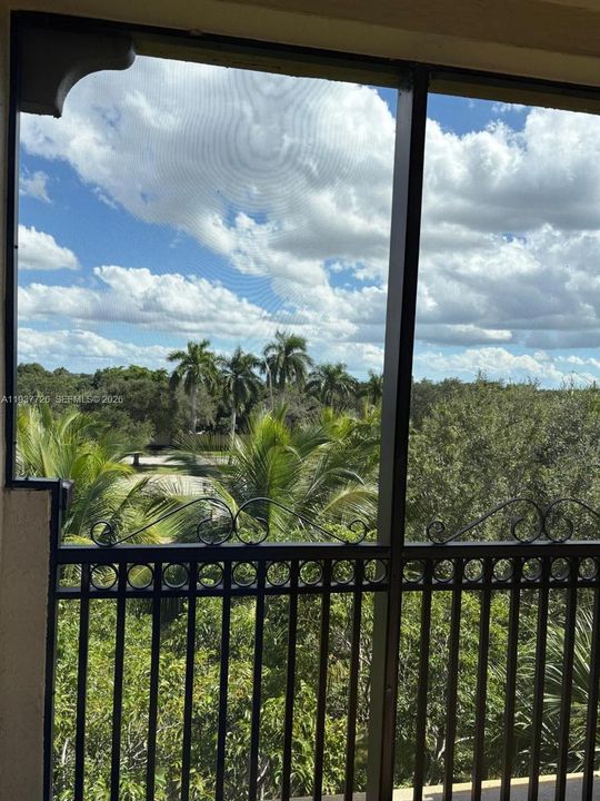 En Venta: $350,000 (2 camas, 2 baños, 1159 Pies cuadrados)