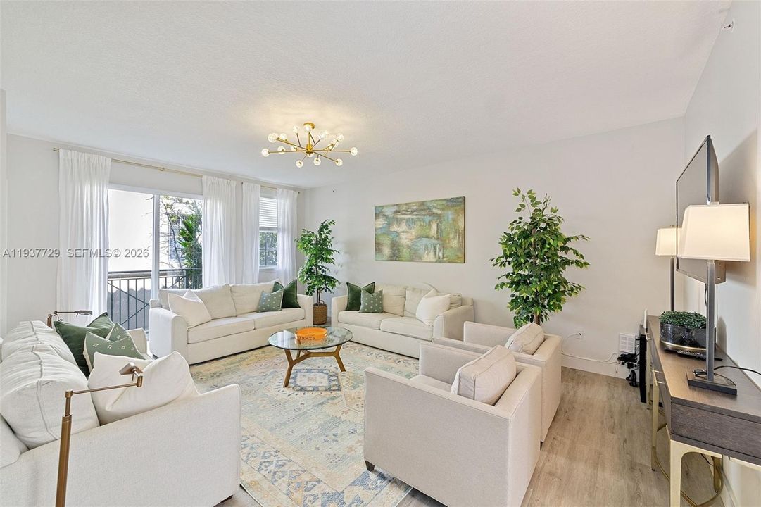 For Sale: $849,000 (3 beds, 2 baths, 1580 Square Feet)