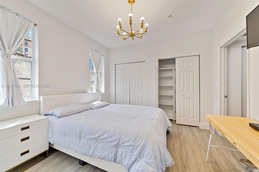 For Sale: $849,000 (3 beds, 2 baths, 1580 Square Feet)