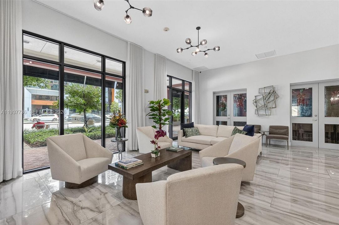 For Sale: $550,000 (3 beds, 2 baths, 1529 Square Feet)