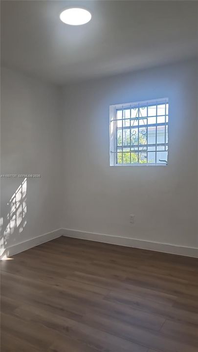 На продажу: $510,000 (4 спален, 2 ванн, 1805 Квадратных фут)