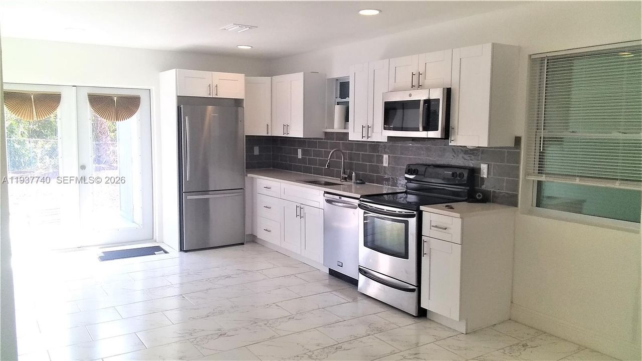 En Venta: $350,000 (3 camas, 1 baños, 1020 Pies cuadrados)