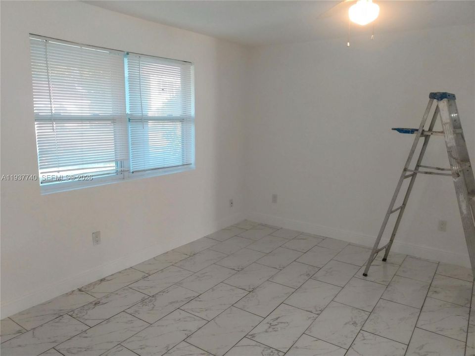 En Venta: $350,000 (3 camas, 1 baños, 1020 Pies cuadrados)