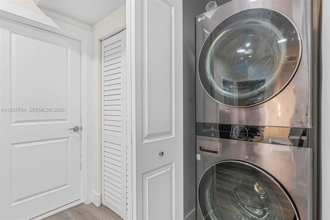 En Renta: $3,500 (4 camas, 3 baños, 4195 Pies cuadrados)