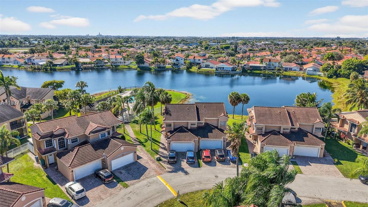 For Sale: $379,000 (3 beds, 2 baths, 1474 Square Feet)