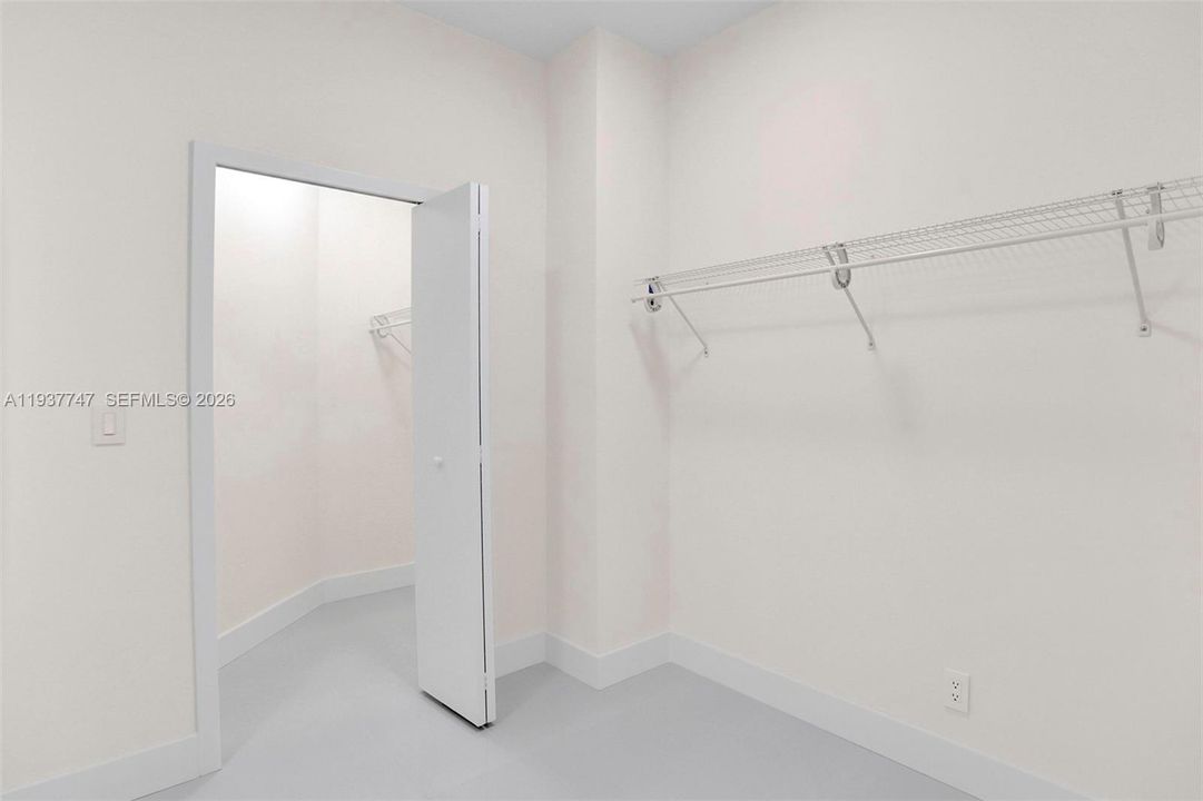 For Rent: $4,000 (3 beds, 2 baths, 1549 Square Feet)