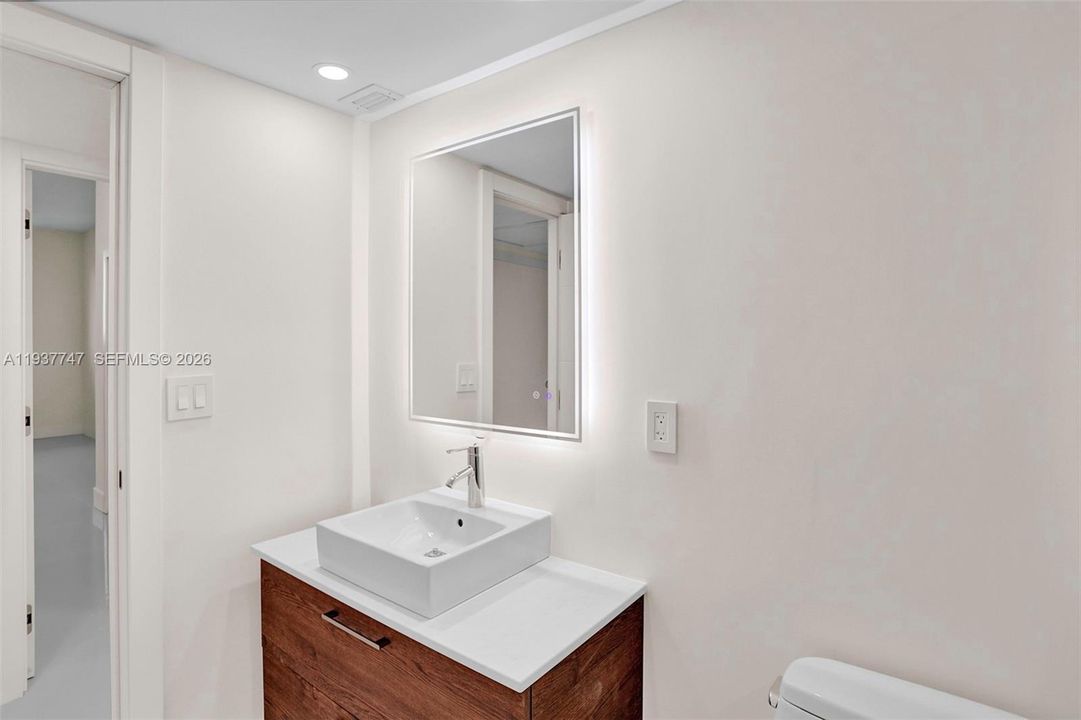 For Rent: $4,000 (3 beds, 2 baths, 1549 Square Feet)