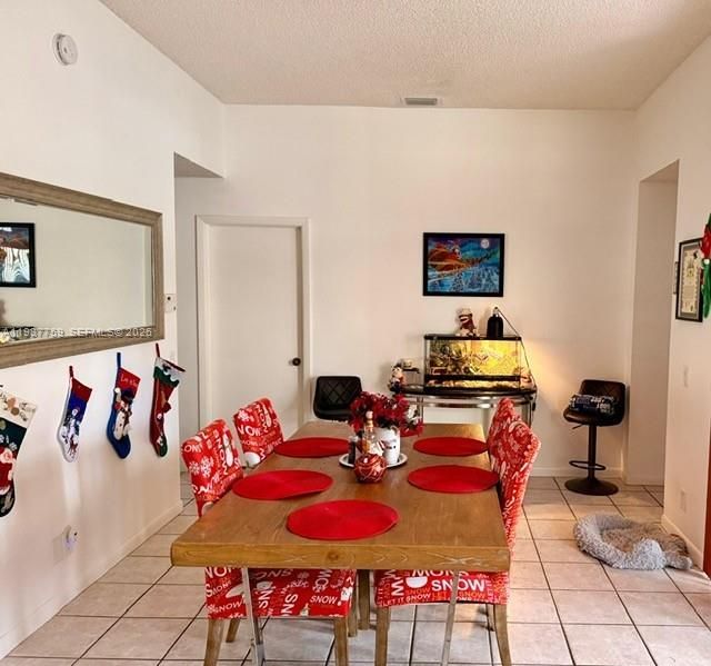 For Rent: $3,600 (3 beds, 2 baths, 1363 Square Feet)