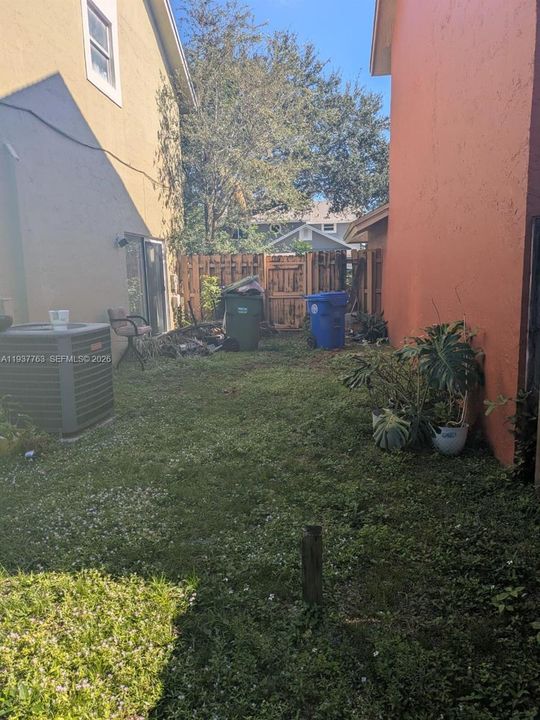 For Sale: $499,000 (4 beds, 2 baths, 2114 Square Feet)