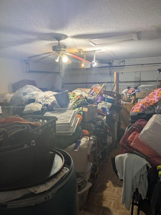 For Sale: $499,000 (4 beds, 2 baths, 2114 Square Feet)