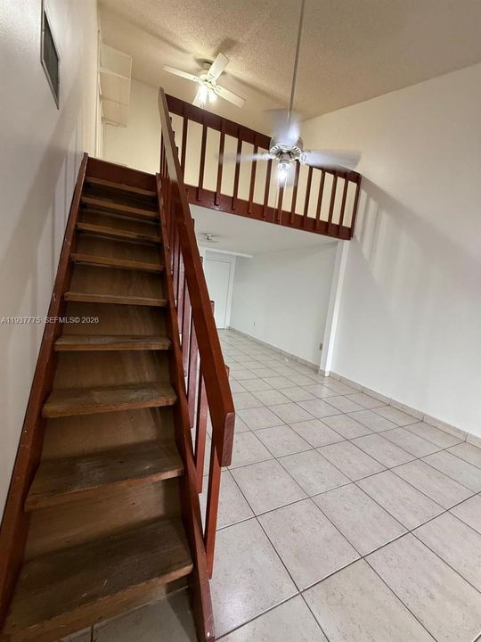 For Rent: $1,950 (2 beds, 2 baths, 1000 Square Feet)