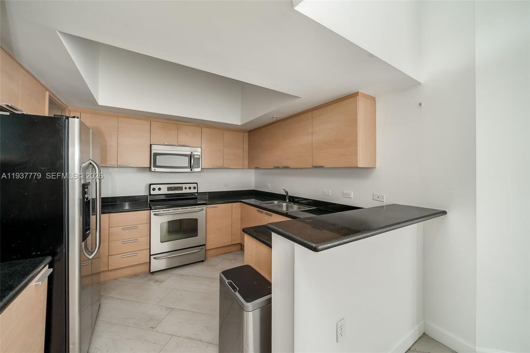 出租: $2,650 (2 贝兹, 1 浴室, 1115 平方英尺)