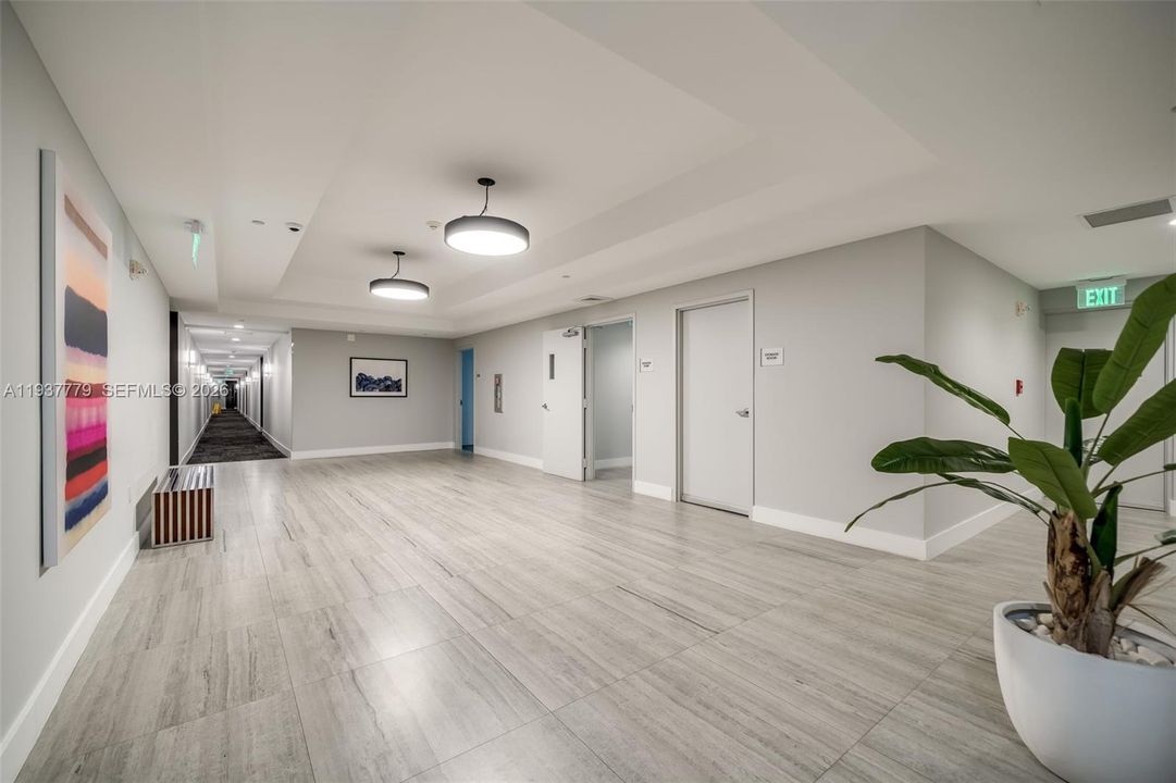 出租: $2,650 (2 贝兹, 1 浴室, 1115 平方英尺)