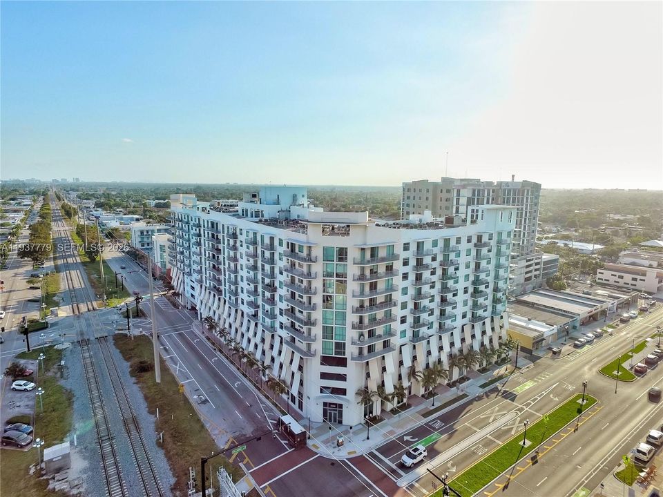 出租: $2,650 (2 贝兹, 1 浴室, 1115 平方英尺)