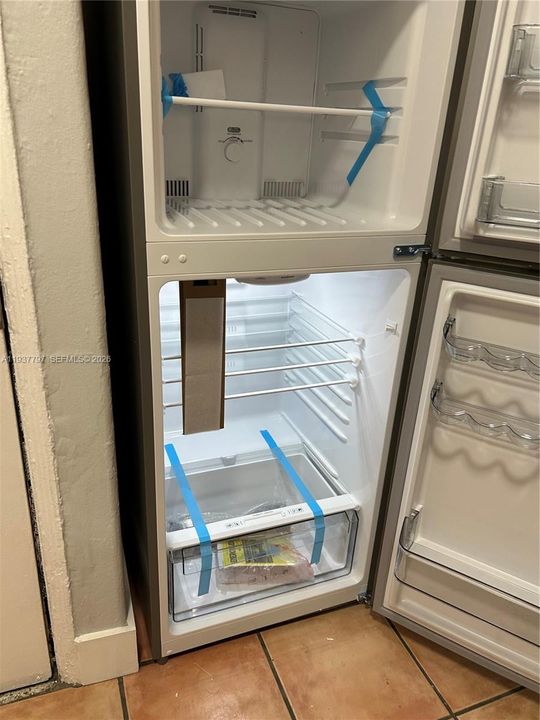 For Rent: $1,650 (0 beds, 1 baths, 420 Square Feet)