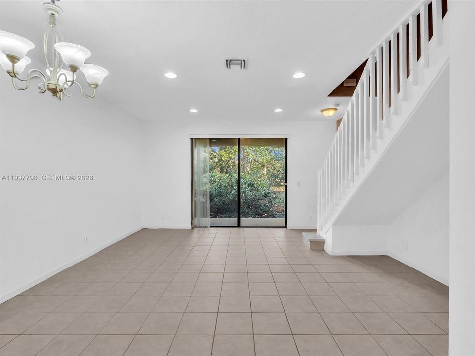 En Renta: $2,950 (2 camas, 2 baños, 1155 Pies cuadrados)