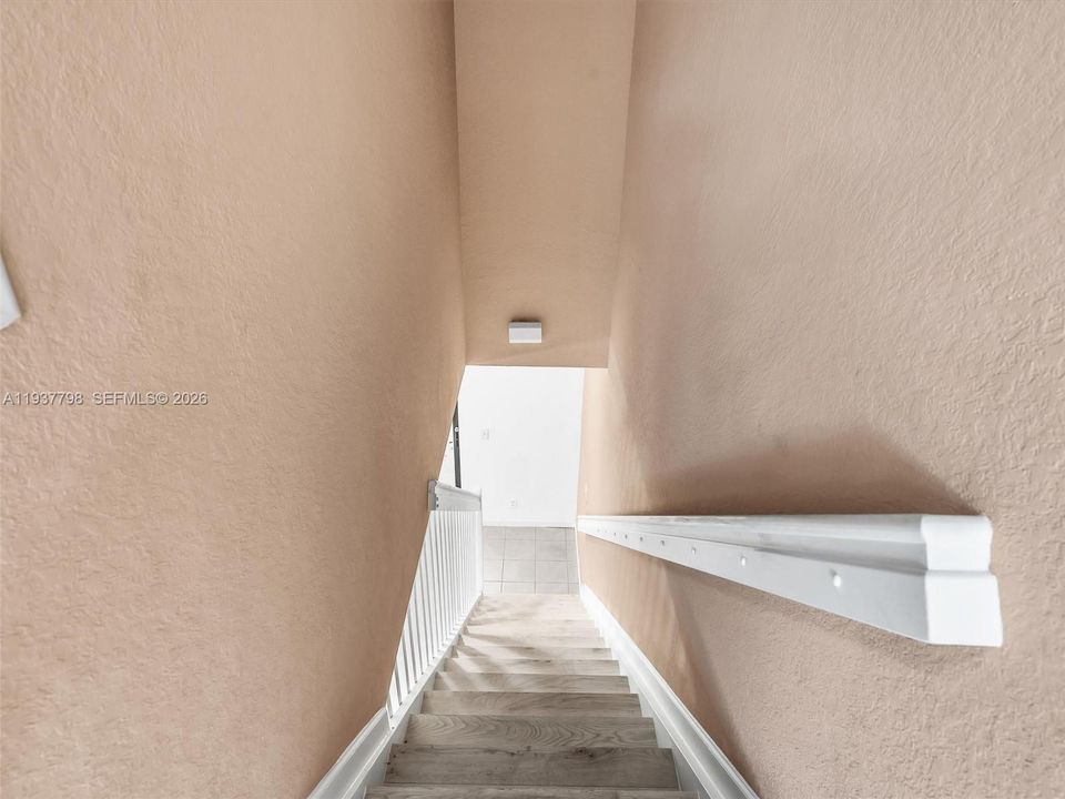 En Renta: $2,950 (2 camas, 2 baños, 1155 Pies cuadrados)