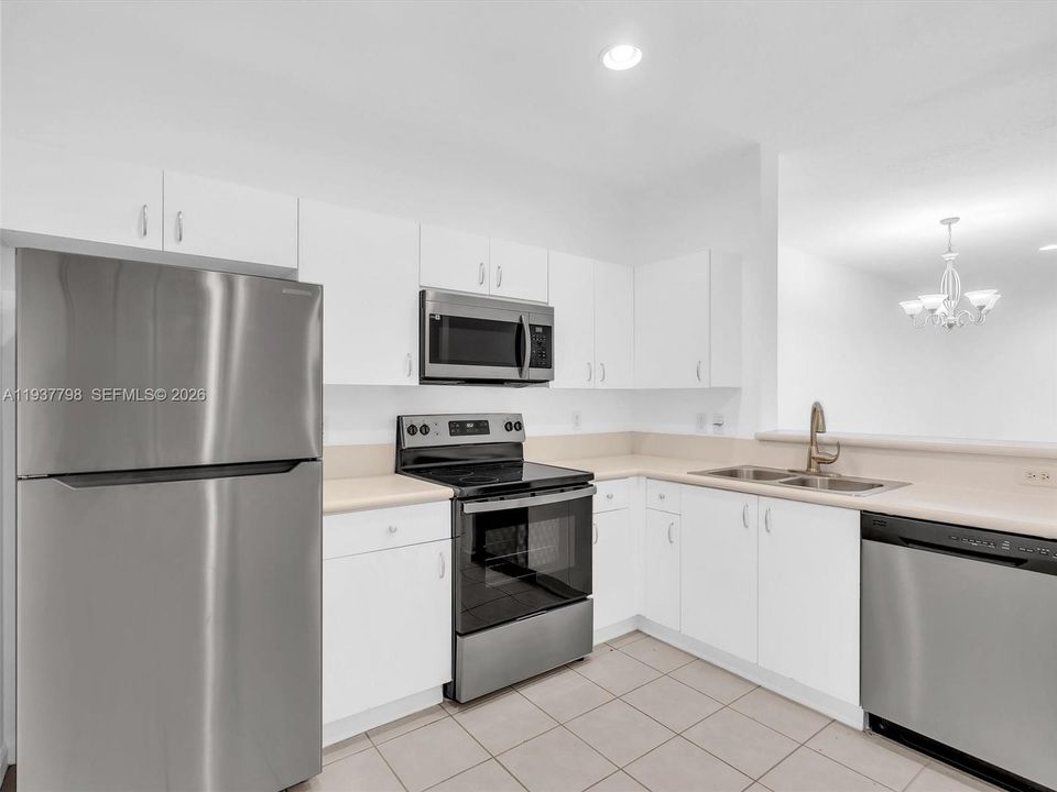 En Renta: $2,950 (2 camas, 2 baños, 1155 Pies cuadrados)