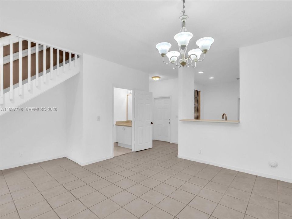 En Renta: $2,950 (2 camas, 2 baños, 1155 Pies cuadrados)