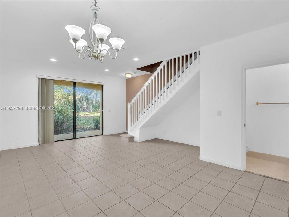 En Renta: $2,950 (2 camas, 2 baños, 1155 Pies cuadrados)