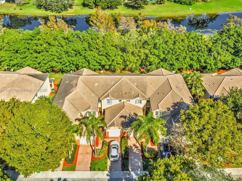 En Renta: $2,950 (2 camas, 2 baños, 1155 Pies cuadrados)