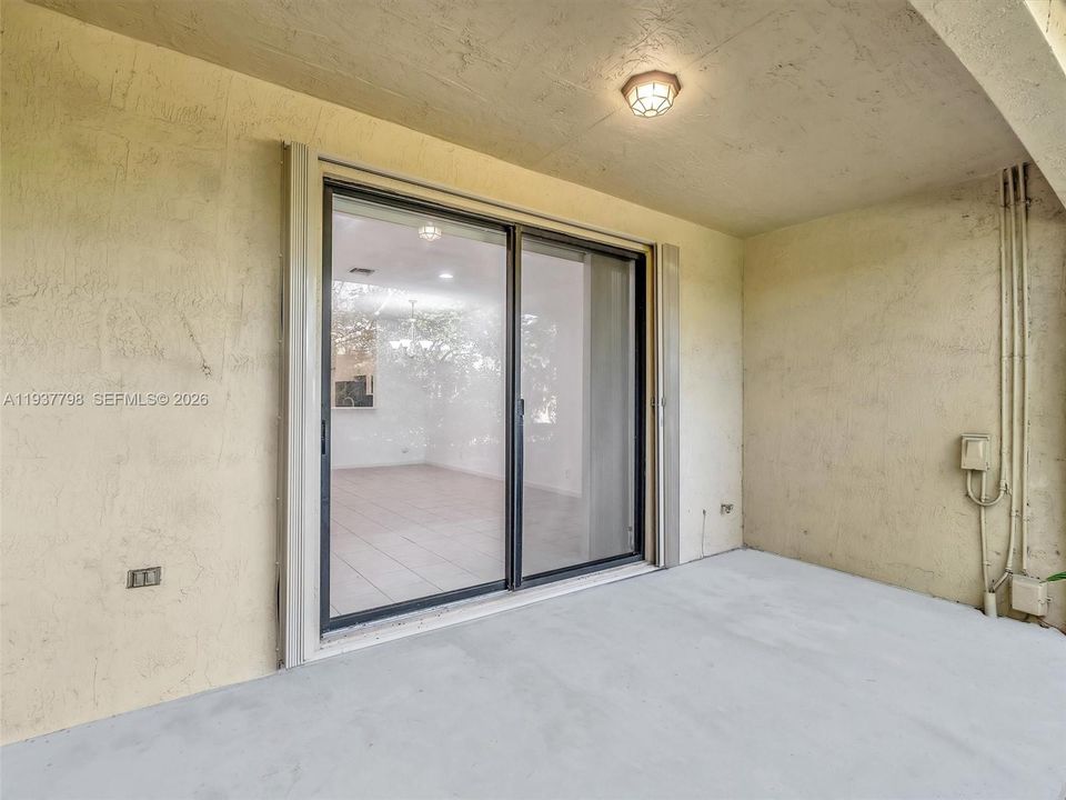 En Renta: $2,950 (2 camas, 2 baños, 1155 Pies cuadrados)