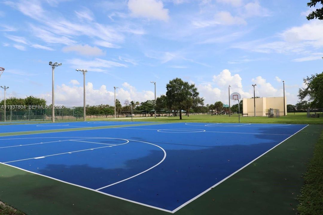 Park at Waverly basketball courts (2)