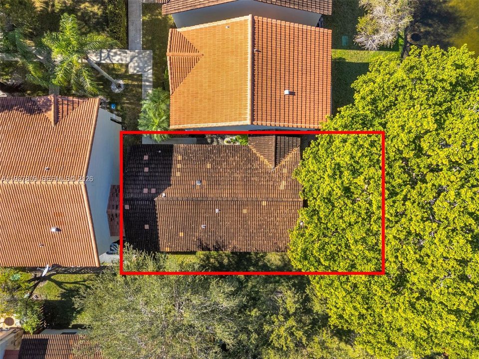 En Venta: $419,900 (2 camas, 2 baños, 1121 Pies cuadrados)